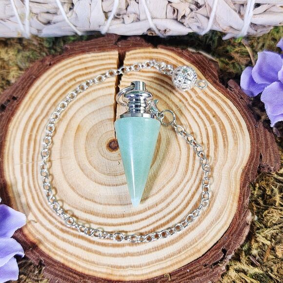 Green Aventurine Crystal Fancy Pendulum #7 - Picture 1 of 2